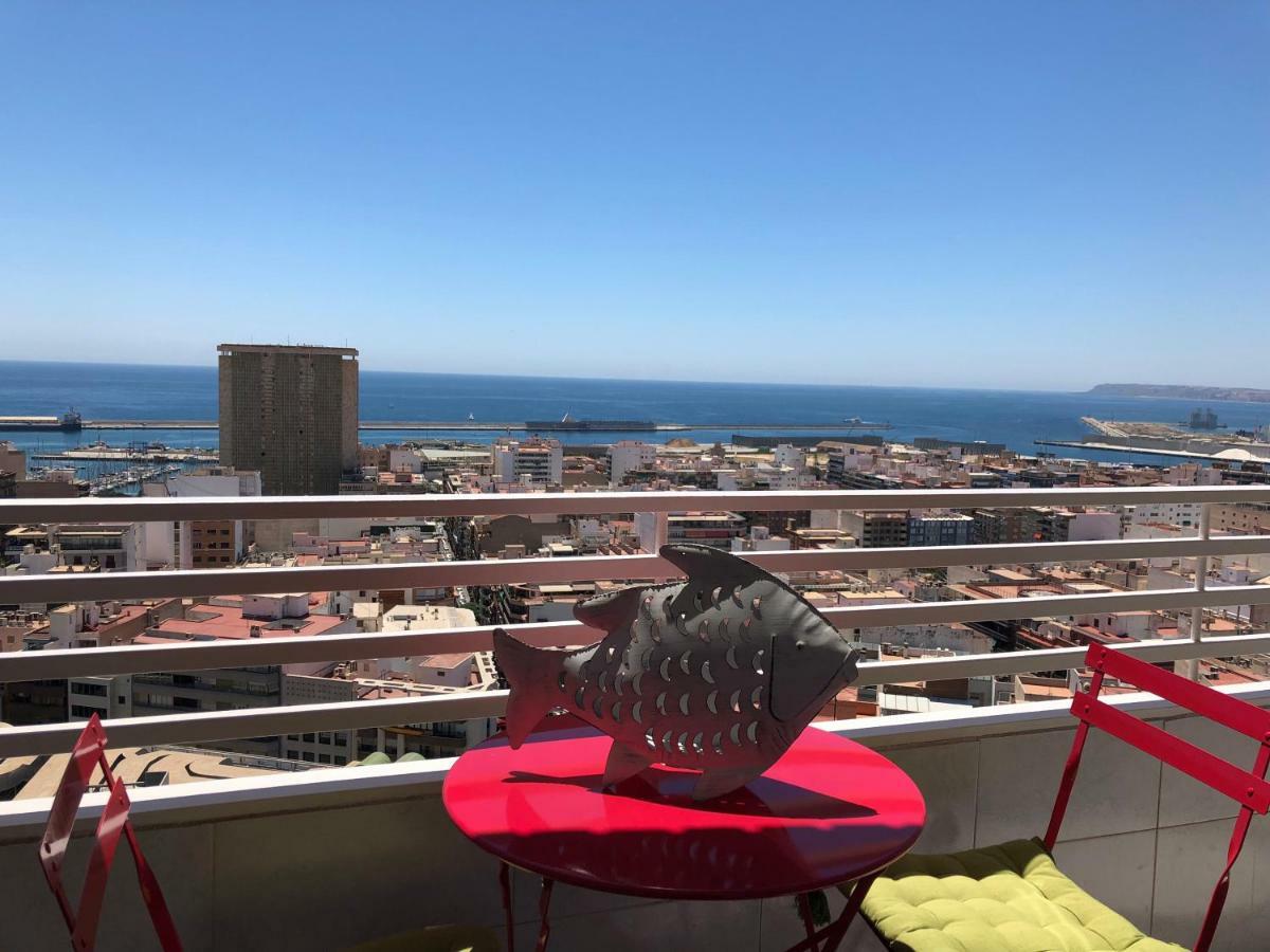 Apartamento & Sea View Аликанте Екстериор снимка